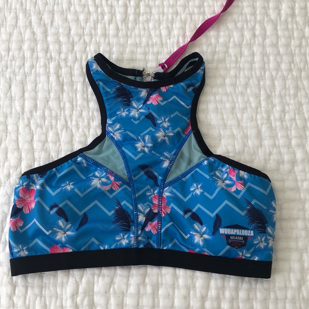 Chestee Wodapalooza Sports bra